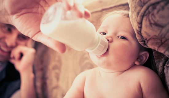 婴儿奶粉怎么冲 冲婴儿奶粉的九大误区你知道吗