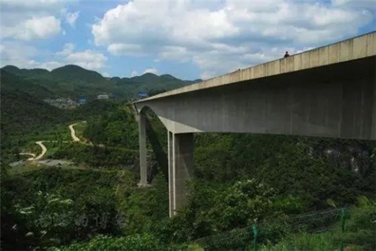 中国十大最高的桥梁 你敢开车过吗