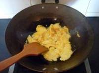 蒜薹炒鸡蛋的做法图解4