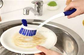 自制清洁剂，安全清洗厨房用具