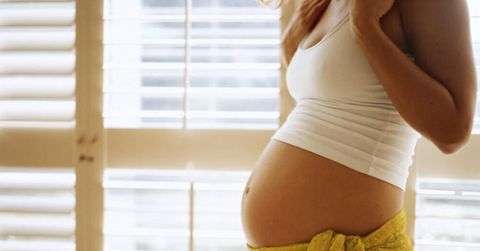 孕晚期爬楼梯能提前分娩吗