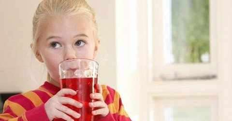 儿童喝饮料会得白血病吗