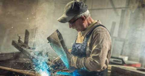 焊接工人如何预防铅中毒